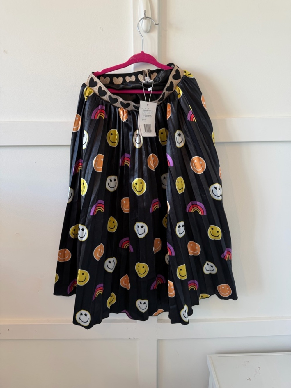 NWT Lola and the Boys Girls' Black Skirt with Smiley & Rainbow Print Size 10